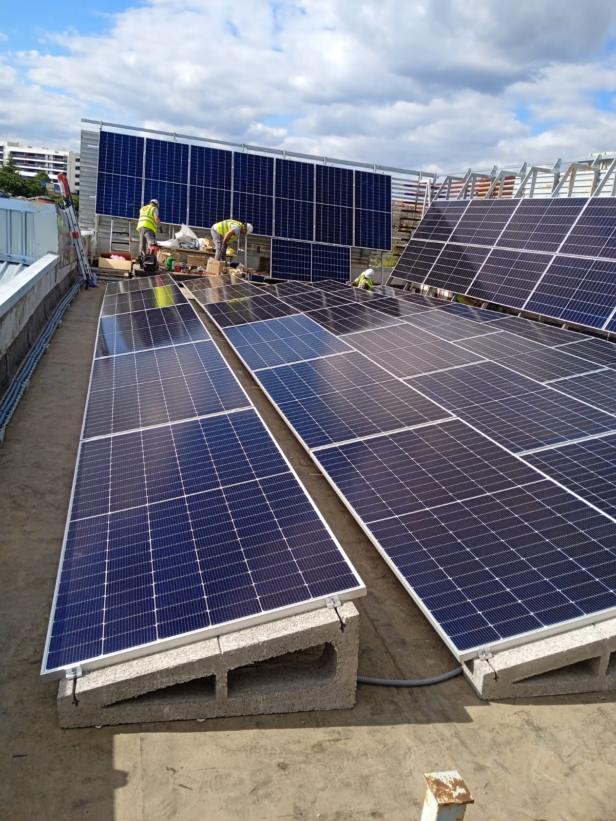 Instalación solar Valgrande - Proyectos solares para residencias y empresas